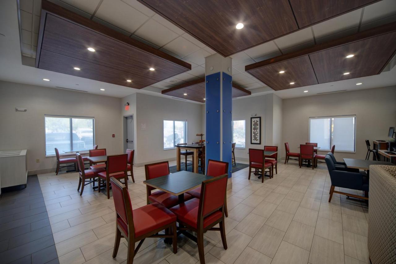 Holiday Inn Express Hotel & Suites Oklahoma City-West Yukon By Ihg Extérieur photo